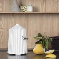 photo Alessi - Plissè - Electric citrus juicer in thermoplastic resin - 80 W - White 2